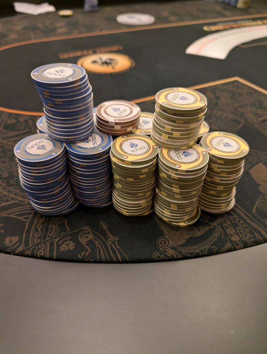 BobbyJamesPoker tweet media