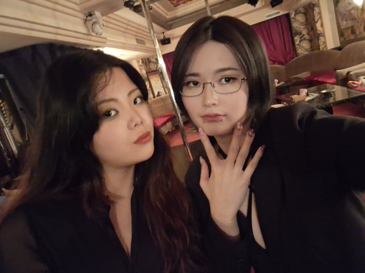 Hips Sisters🍑

<a href="/lomi_barbara/">ロミ山田</a>