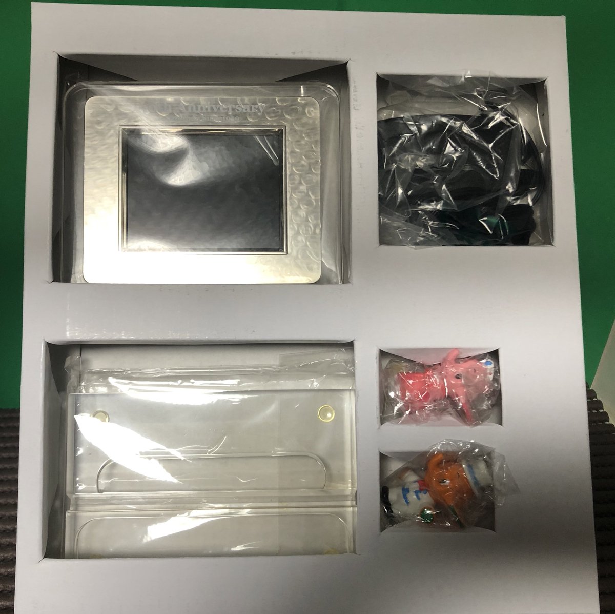 佐藤製薬 50thアニバーサリー デジタルフォトフレーム（非売品）です