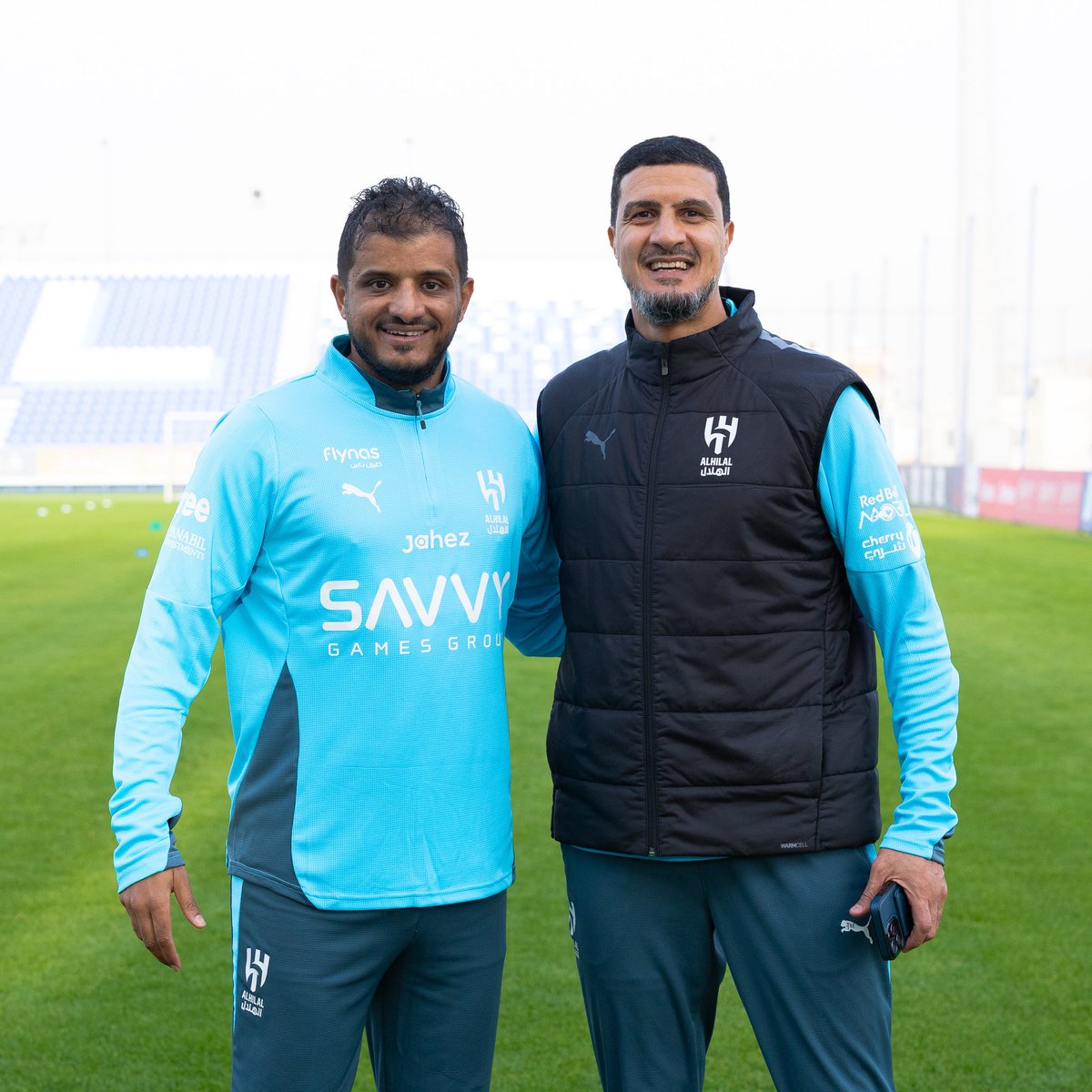 Eesa_16's tweet photo. بحمد الله وتوفيقه انهيت اليوم المعايشة التدريبية  لدورة BRO الأسيوية مع المدرب القدير إنزاجي

يعجز اللسان عن الشكر لكل العاملين بالنادي على الترحيب والتعاون وتسخير الإمكانيات مما منحني الفرصة لتحقيق أقصى استفادة ممكنة

شكر خاص لرئيس مجلس إدارة النادي الأمير نواف بن سعد وللأخ العزيز فهد المفرج وأتمنى للهلال ولهما كل التوفيق والنجاح