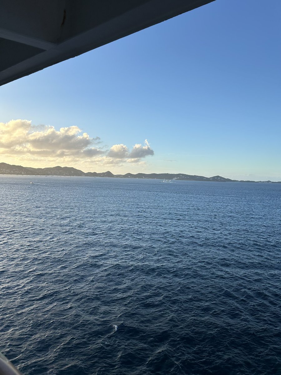 Grenada, gently slipping into port on another sunny Caribbean morning.
30 degrees again today. Breakfast then off to the beach with <a href="/carlosradioguy/">Carlos</a> on catch up. 
Living life.
#Caribbean 
#Cruise 
#Winter
<a href="/cunardline/">cunardline</a>