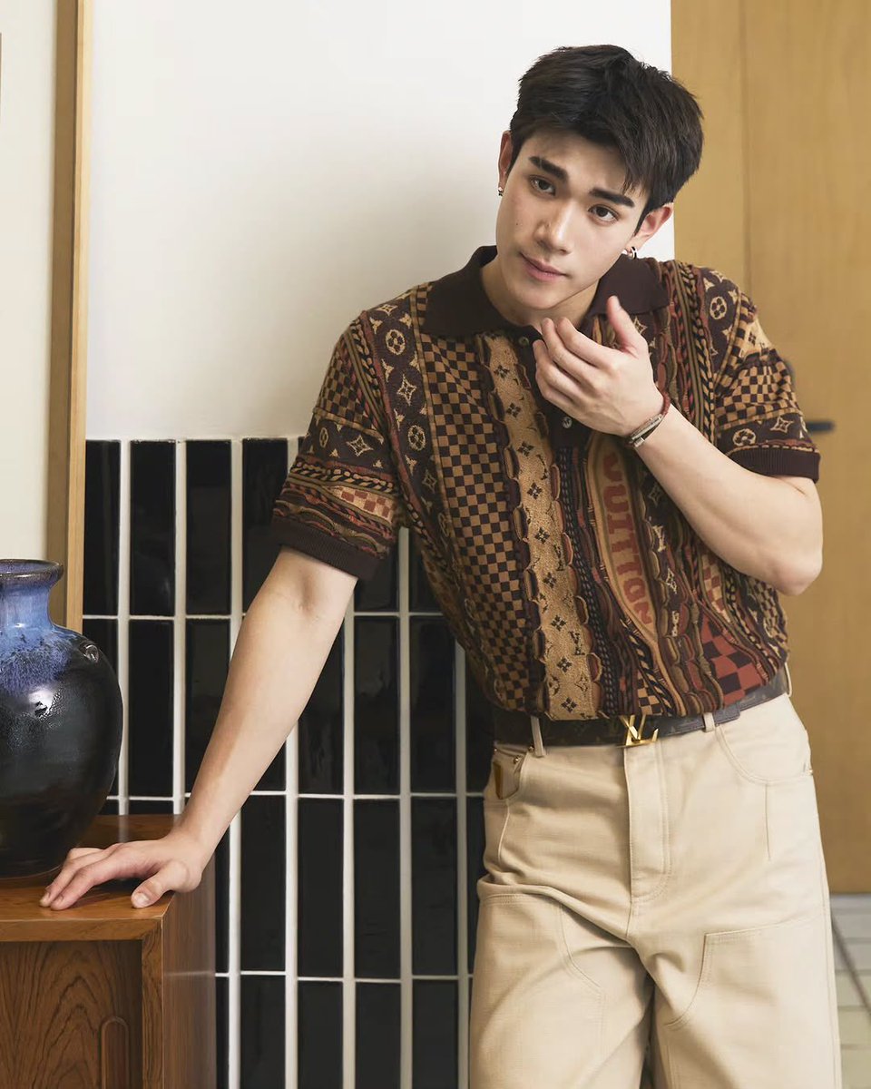 nongsiii's tweet image. fourth.ig IG (1)

😳😳😳😳

#LVMenFW26 #LouisVuitton
#Fourthnattawat #โฟร์ทณัฐวรรธน์