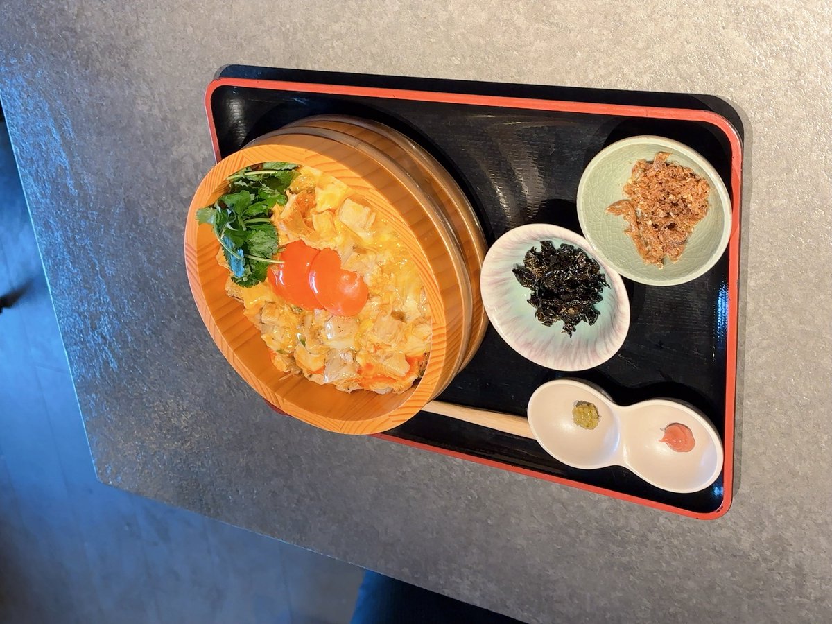 今日は、 リアンの取材で、 富山県西部のお店を巡ってきましたー