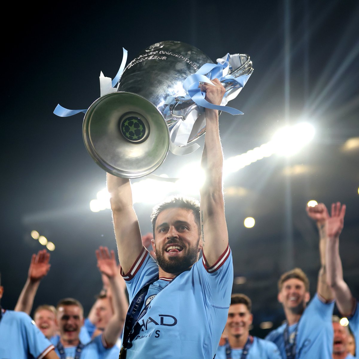City_Xtra's tweet image. Bernardo Silva enters the top-10 players for most #ManCity appearances. 🩵

Updated most @ManCity appearances:

▪️ 680, Alan Oakes
▪️ 603, Joe Corrigan
▪️ 570, Mike Doyle
▪️ 545, Bert Trautmann
▪️ 501, Colin Bell
▪️ 493, Eric Brook
▪️ 491, Tommy Booth
▪️ 452, Mike Summerbee
▪️…