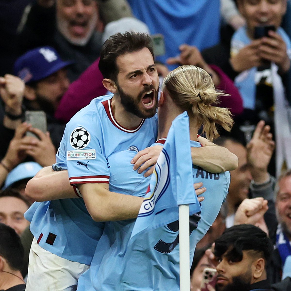 City_Xtra's tweet image. Bernardo Silva enters the top-10 players for most #ManCity appearances. 🩵

Updated most @ManCity appearances:

▪️ 680, Alan Oakes
▪️ 603, Joe Corrigan
▪️ 570, Mike Doyle
▪️ 545, Bert Trautmann
▪️ 501, Colin Bell
▪️ 493, Eric Brook
▪️ 491, Tommy Booth
▪️ 452, Mike Summerbee
▪️…