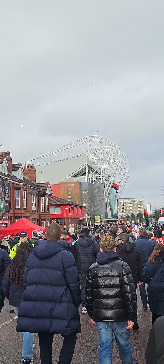 agkm74's tweet image. Swamp away. Shit hole