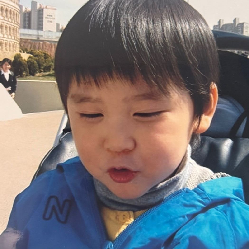 ทรงผมเหมือนเดิมเยย