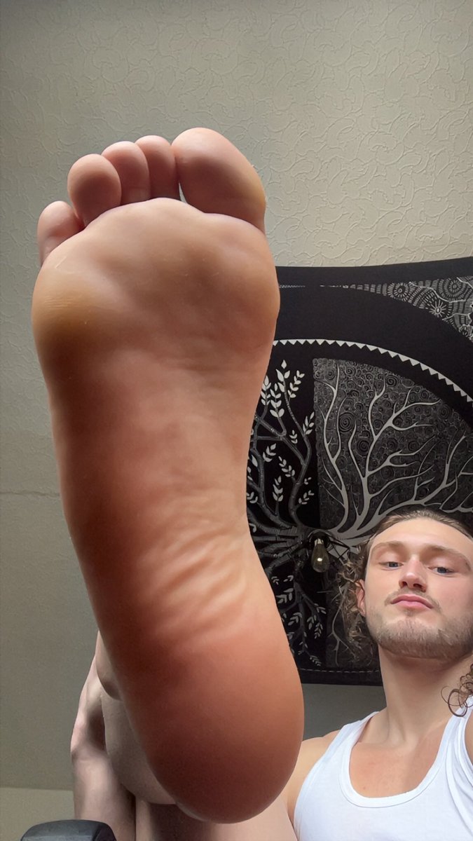 ‘RT’ this if you’re just a wallet for Straight Alpha Soles
