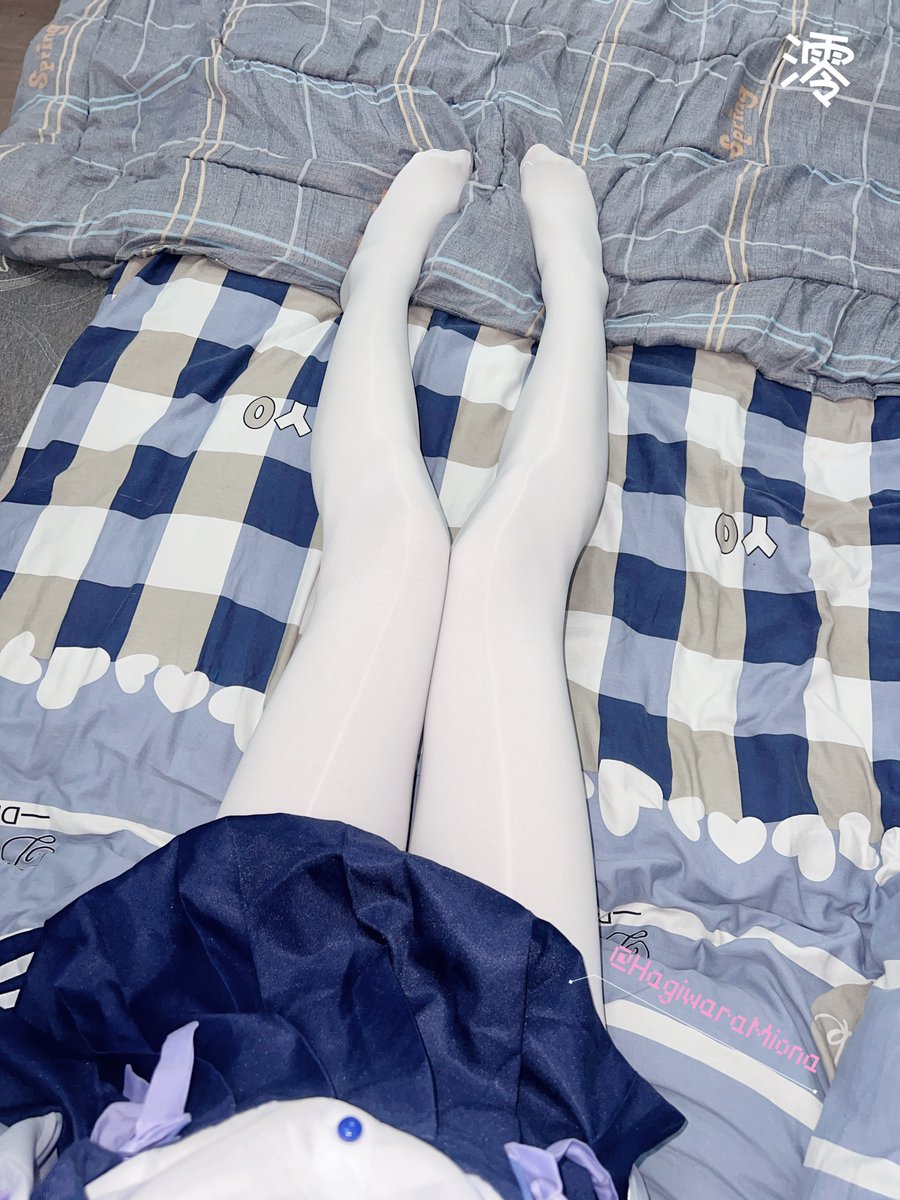 情感不会让我们变得脆弱，而是让我们变得完整而真实。