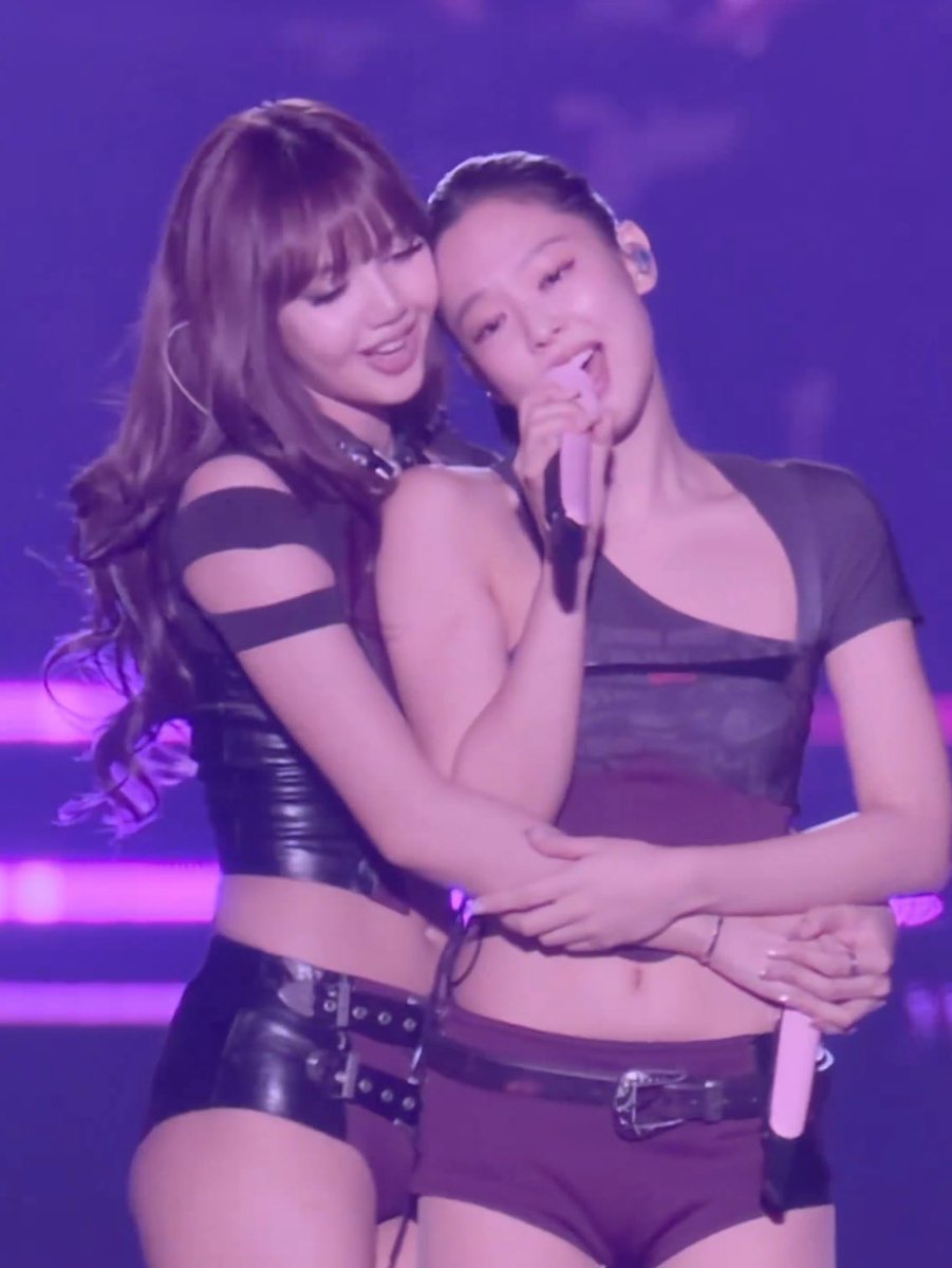 keddyjenlisa's tweet image. Something interesting must have happened last night.
interesting 😎