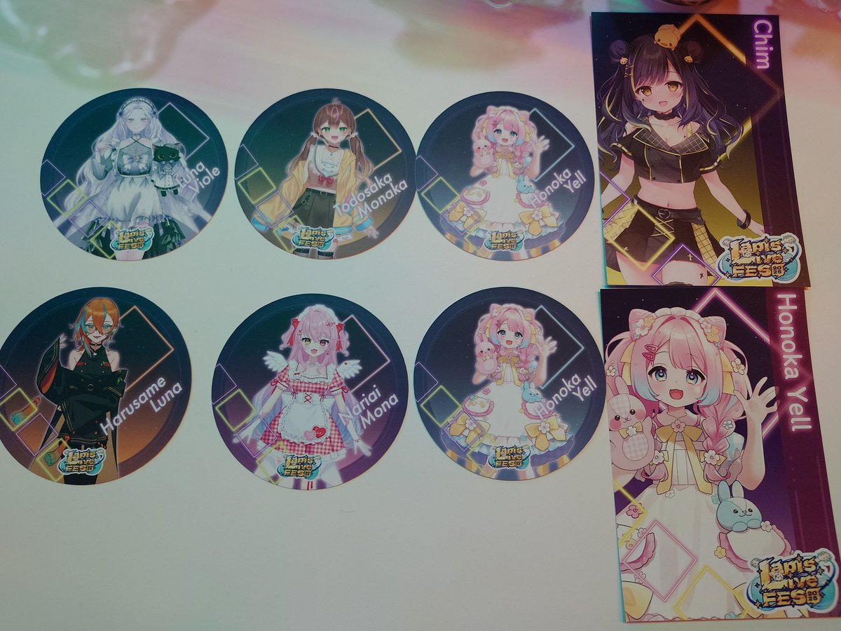 コラボカフェ本日の成果〜 えーる先生のポストカードは自力で引けて