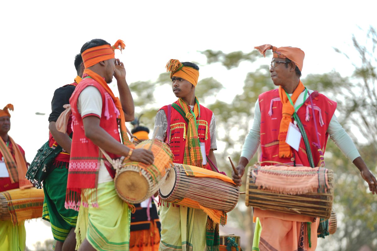 Assam goes all out to welcome Adarniya Shri <a href="/narendramodi/">Narendra Modi</a> Ji.

The celebrations have already begun as people from all walks of life line the streets, eagerly awaiting the arrival of their beloved Prime Minister.
