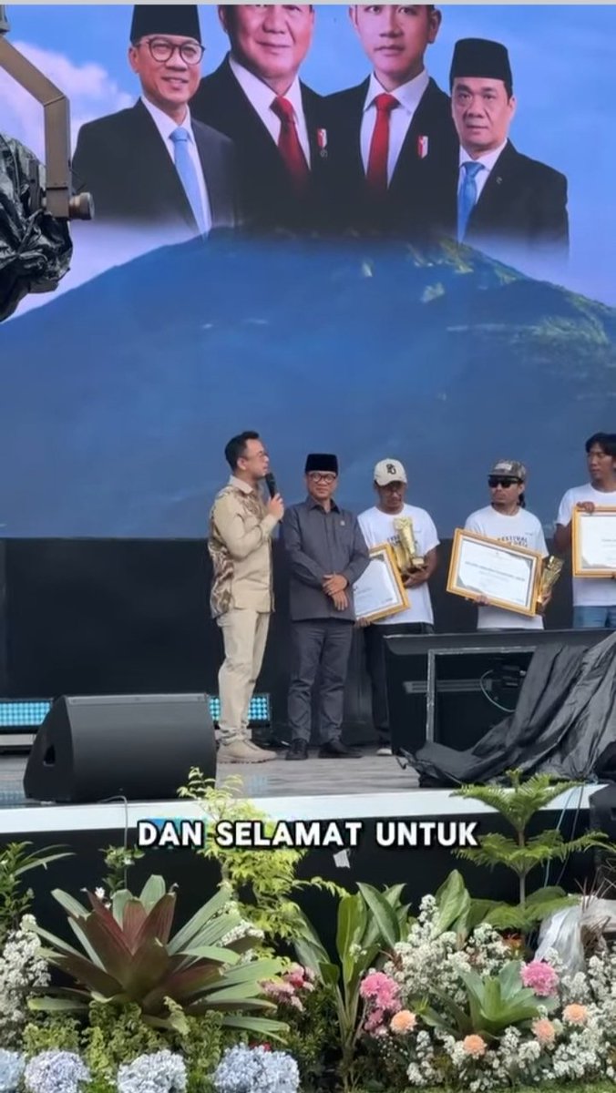 HDN2026
DESA BERDAYA INDONESIA JAYA

Terimakasih Bapak Presiden

<a href="/YandriSusanto/">Yandri Susanto</a>
@ArizalPatria
#TerimakasihBapakPresiden
#TPPBersamaMenteriDesa
#DesaBerdaya
#DariDesaUntukIndonesia
#PendampingDesaHebat
