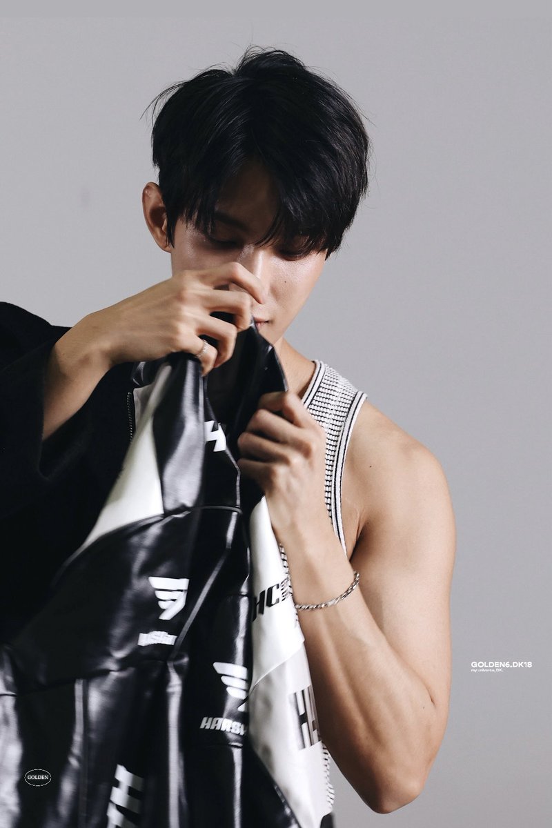 elvbr_wp's tweet photo. Kayaknya emang disuruh update sesegera mungkin #bejir https://t.co/kgxywJooFv