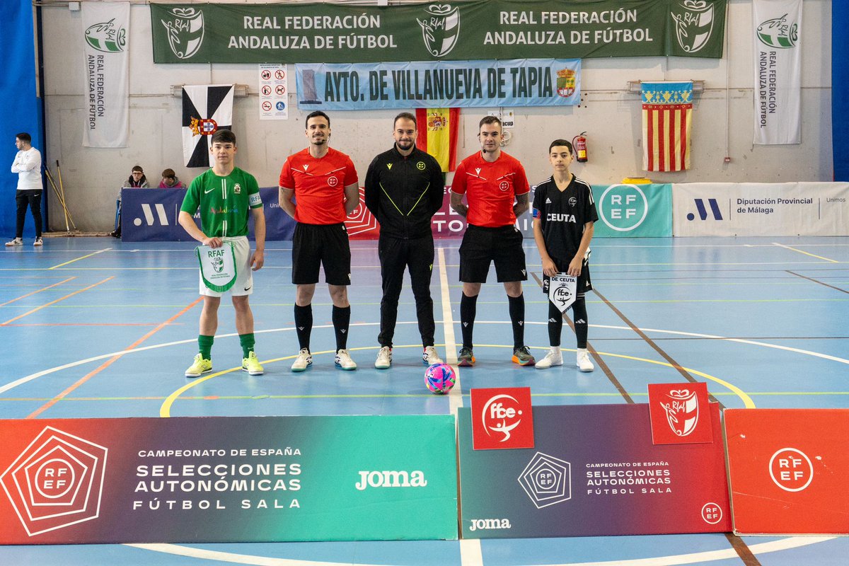 🏆 Campeonato de España <a href="/FutSalRFEF/">Futsal RFEF</a>
 
🔛 Arranca el segundo partido del #CESA Sub16

⚔️ #AndaluzaSub16FS 🆚 <a href="/FedFutbolCeuta/">RFFCE</a>
⚔️ <a href="/FFCV_info/">FFCV</a> 🆚 <a href="/fedfutnavarra/">Federación Navarra de Fútbol</a>

📺 En directo en los canales 1️⃣ y 2️⃣ de #RFAFtv

💟#FutsalRFAF