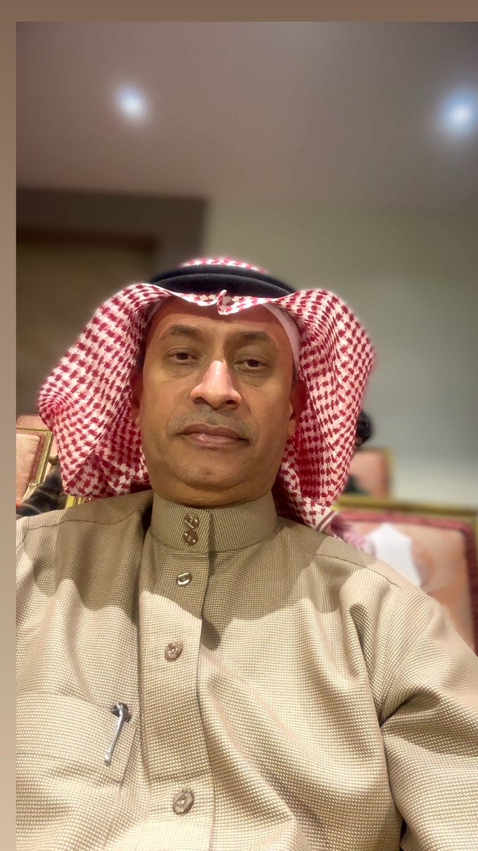 bosalmanjo's tweet photo. شكراً لإدارة نادي @Khaleejclub على الدعوة الخاصة لحضور مباراة الفريق أمام الأخدود في المنصة الرئيسية، وهذا ليس مستغربًا على إدارة تقدّر الإعلاميين وتحرص دائمًا على دعمهم.
أقولها بصدق دون مجاملة، فهذا واقع ألمسه باستمرار.
ورغم اعتذاري لامتلاكي بطاقة إعلامية وحضوري المعتاد عبرها، إلا أنهم أصرّوا على تواجدي في المنصة.وشكراً على الهدية الخاصة
والحمد لله جاء الفوز ليكمل الصورة الجميلة… يستاهلون 👏
شكراً من القلب 💛💚
@