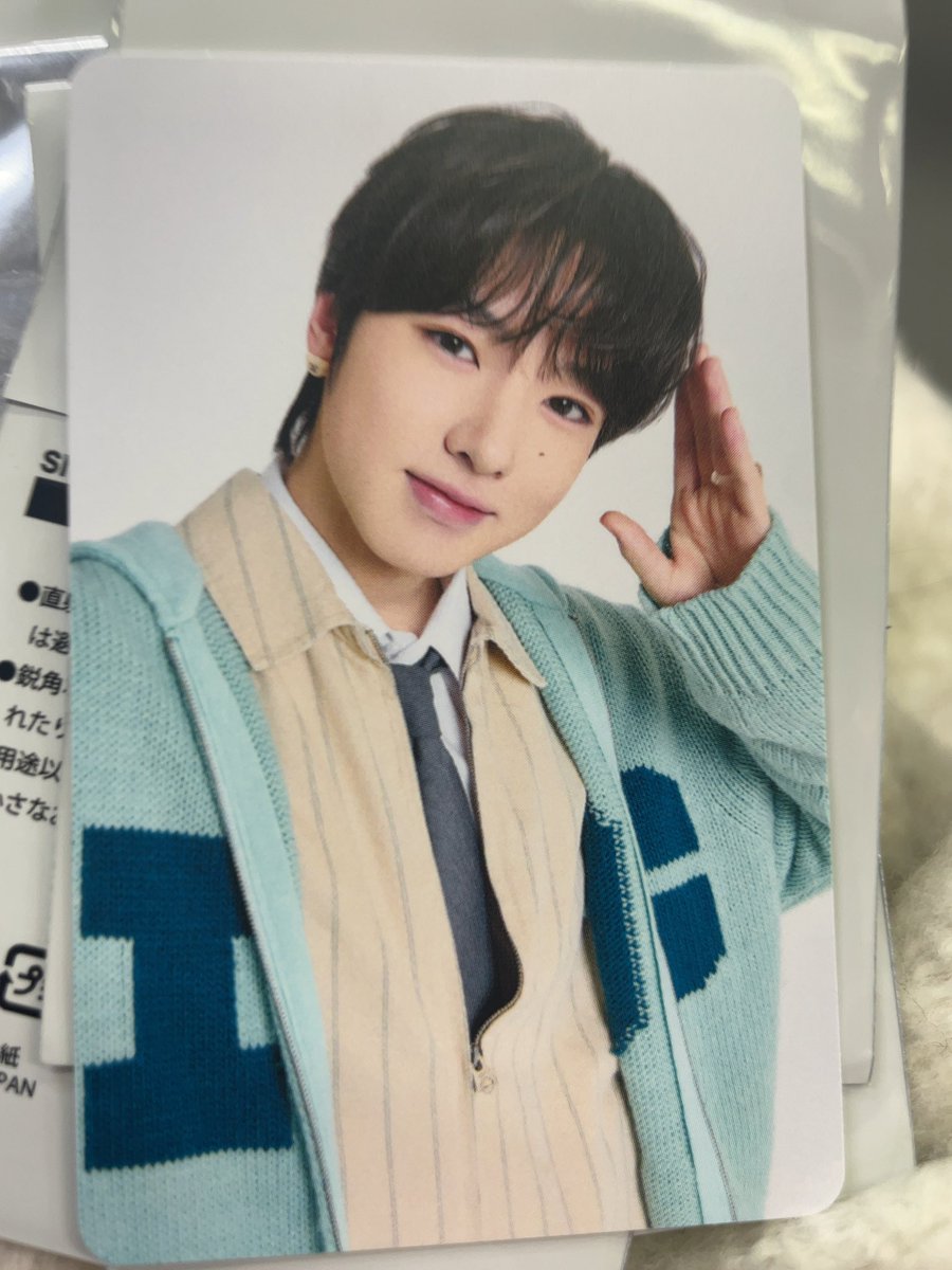 ももふに tweet media