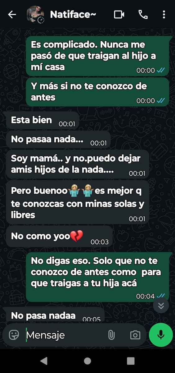 trenesargento's tweet image. Anoche me pasó esto. Las mujeres tienen CERO INSTINTO DE SUPERVIVENCIA. Decí que soy buena gente y le expliqué que está mal hacer eso