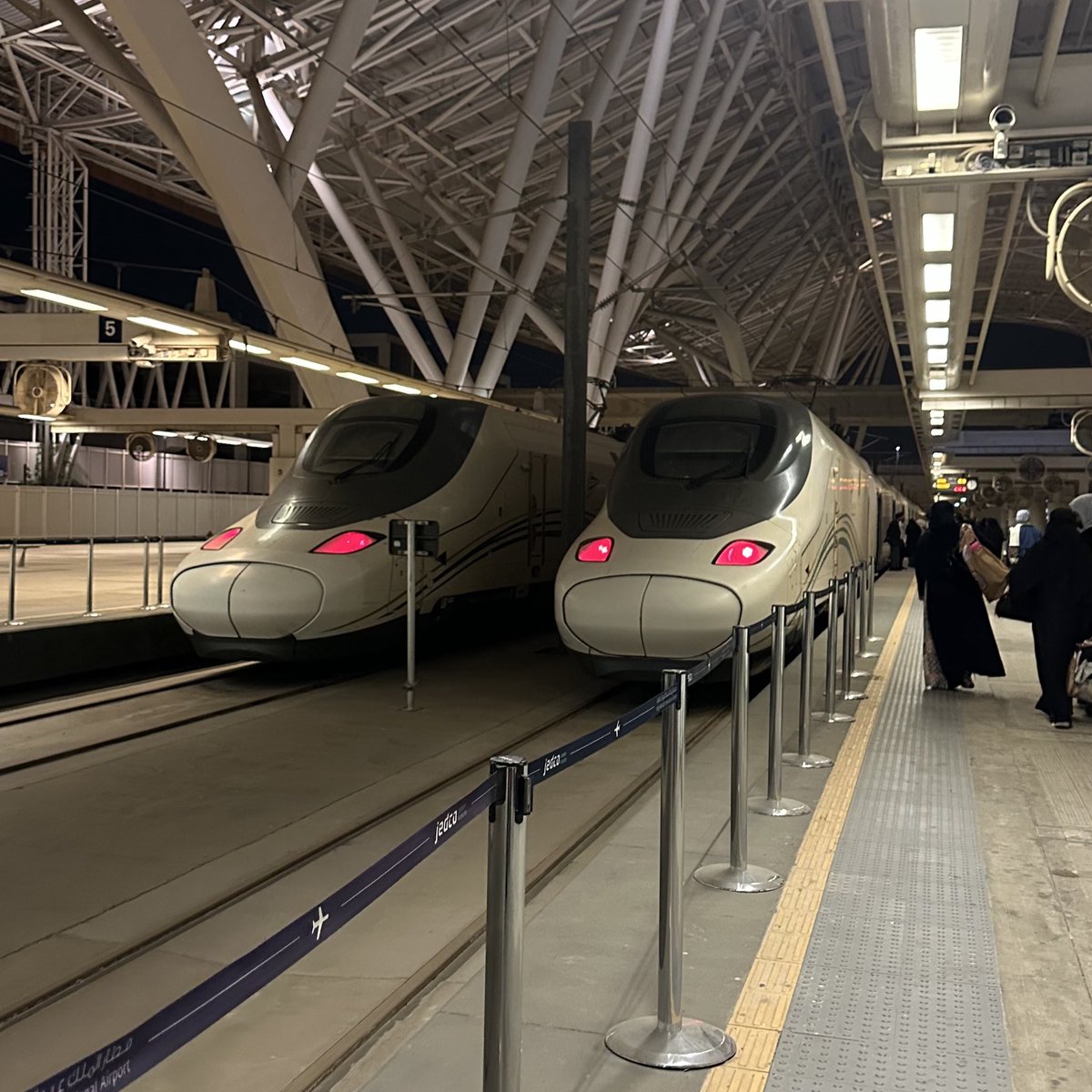 Reef Alshehri👩🏻‍💻 tweet media