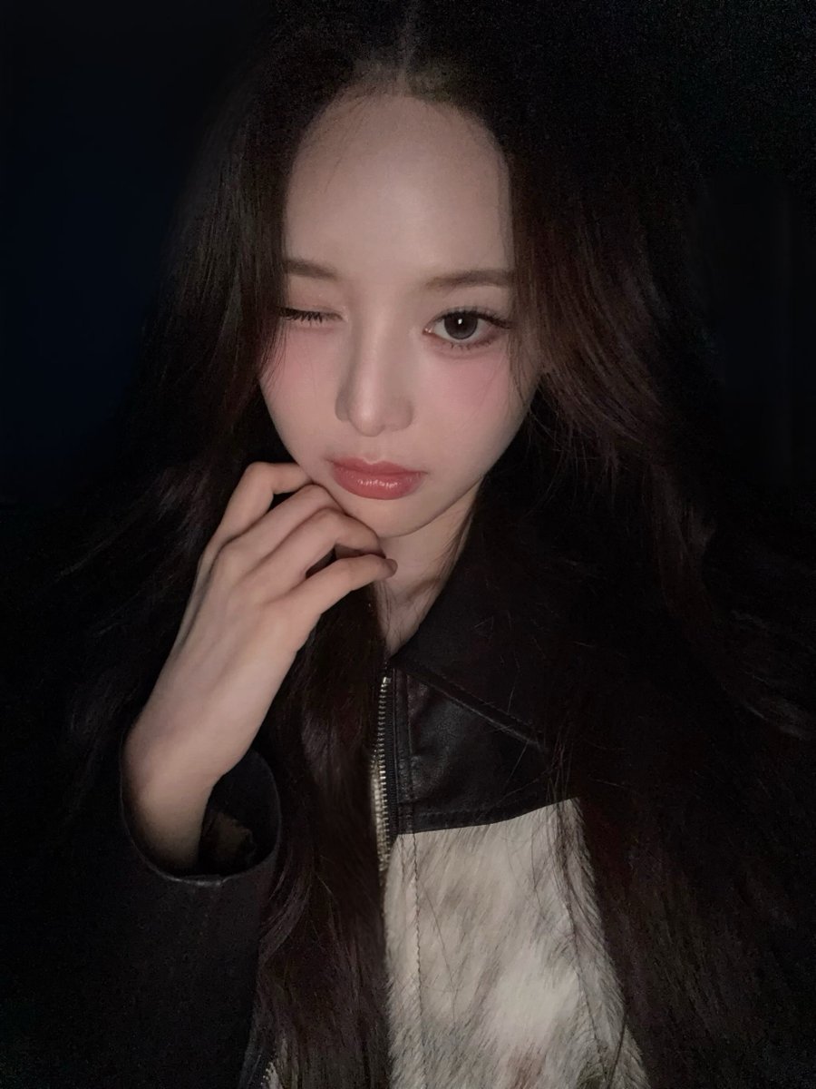 izna_offcl's tweet image. [izME📮]

나야 만나서 설렌 날

#izna #이즈나
#BANGJEEMIN #방지민