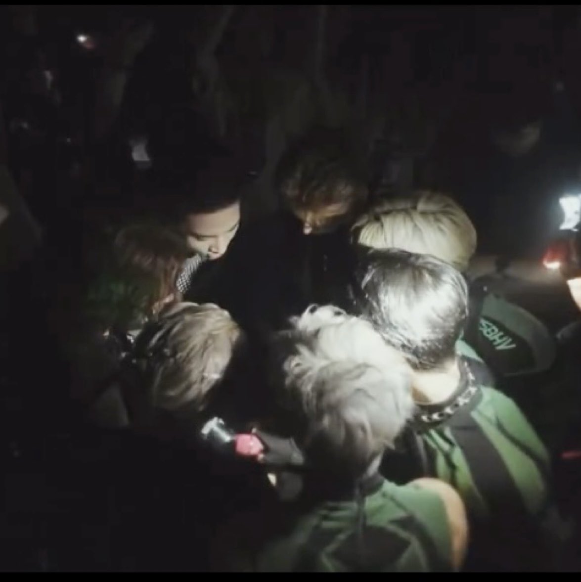 GotJiaerx's tweet image. GETTING READY                      TO MAKE HISTORY