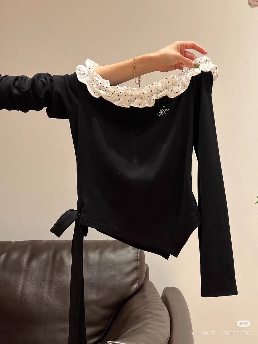 backtoduty's tweet image. comfy top but not boring
athread—