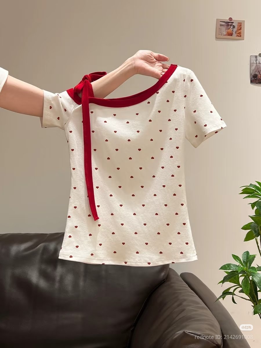 backtoduty's tweet image. comfy top but not boring
athread—