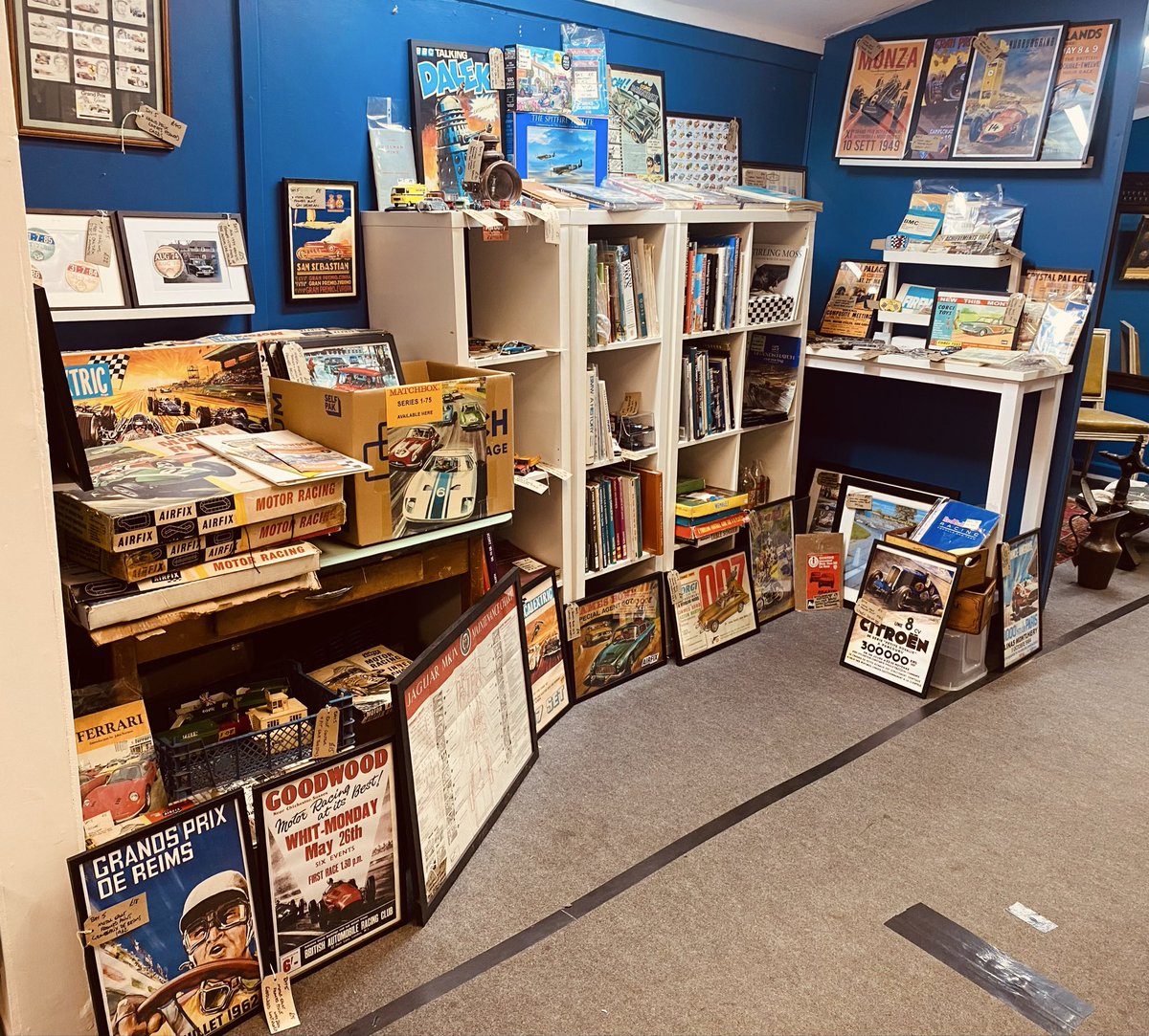 Phil Duffy - author, writer - occasional kitman📚 tweet media