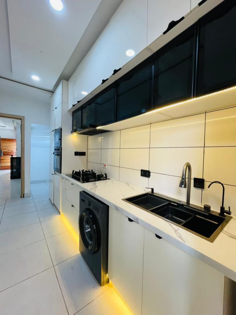 Mideproperties's tweet image. Magnificently built 4 bedroom semi detached duplex plus bq in a haven estate. Features

📍Location: Gbagada

Price: 330M💰💰💰

Title: Deed and Survey, Global C of O