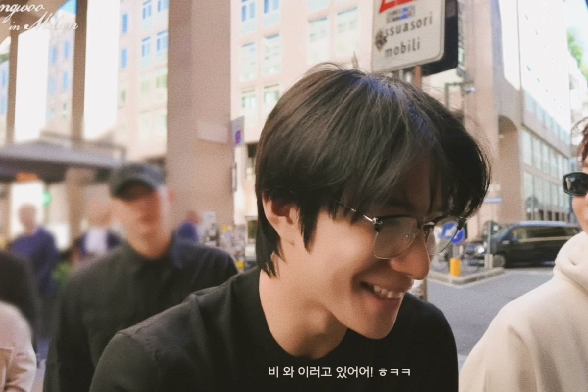 _JJW9896's tweet image. จองอู ไวป์มิลาน 🐶📷