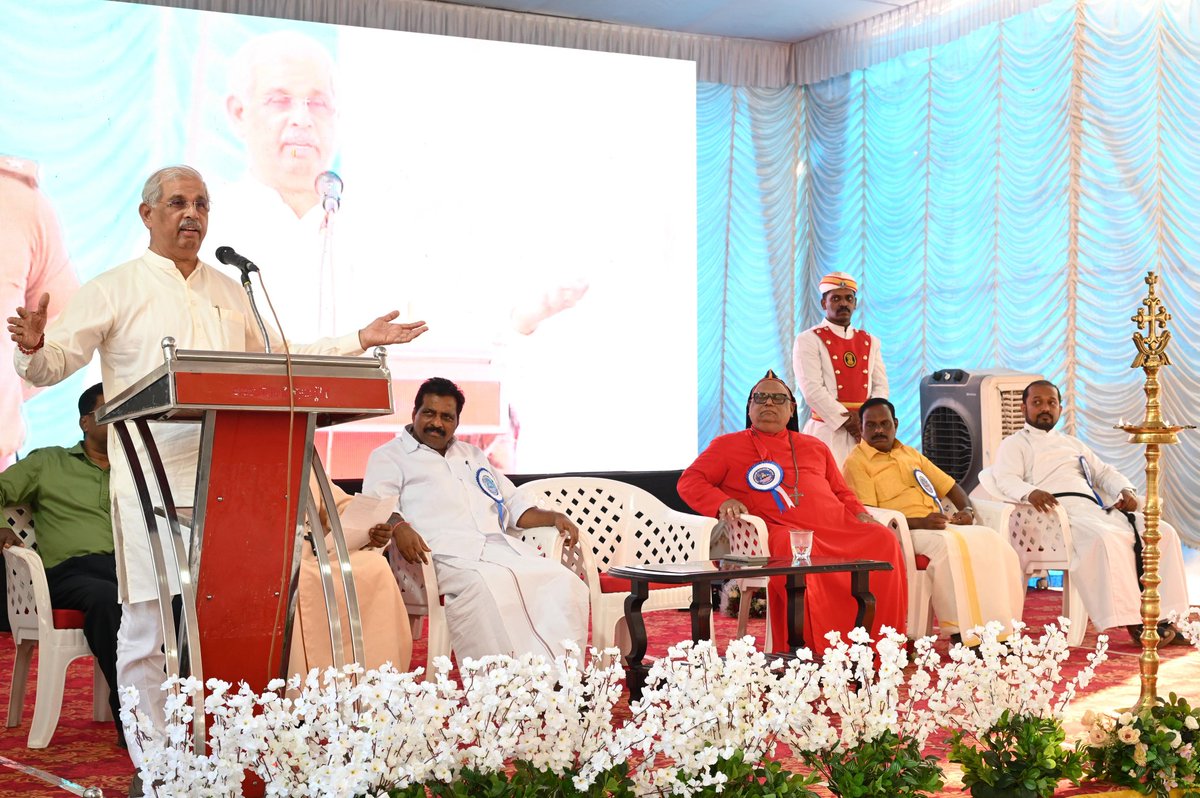 KeralaGovernor's tweet photo. Hon’ble Governor Shri Rajendra Vishwanath Arlekar participated as Chief Guest at the Centenary Celebrations of Immanuel Mar Thoma Syrian Church, Thuruthikara, Kollam, marking a significant milestone in the Church’s century-long journey of faith, service, and community engagement. https://t.co/MpZJhFJI4Z