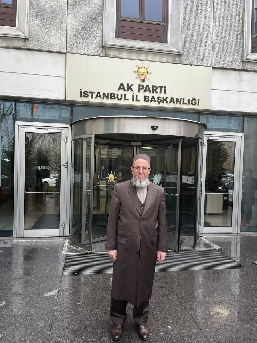 AK Parti İstanbul 2. Bölge Milletvekilimiz ve Genel Başkan Yardımcımız, Sağlık Politikaları Başkanı Prof. Dr. Halit Yerebakan’ın daveti üzerine, İstanbul İl Başkanlığımızda düzenlenen kahvaltı programına katıldık.