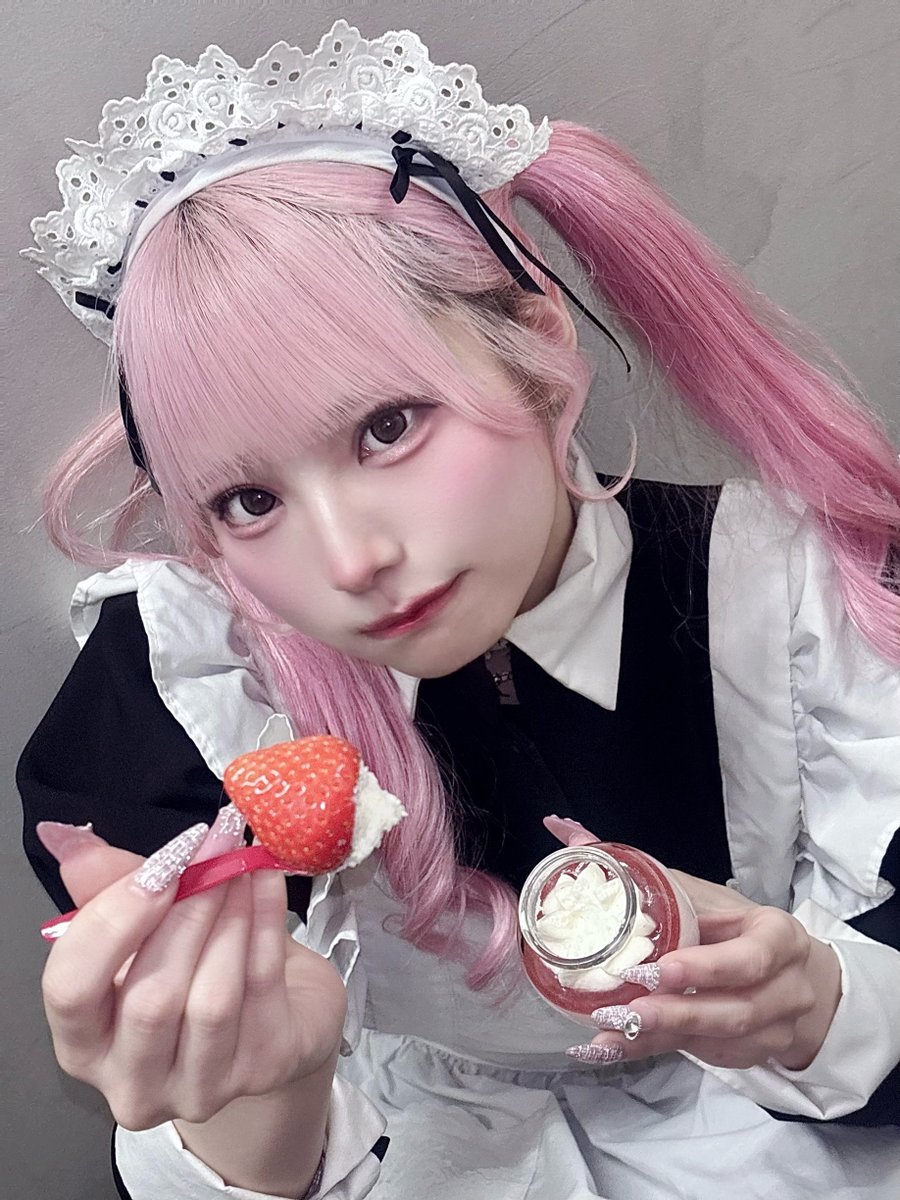 ご主人様 はい、あーん♡