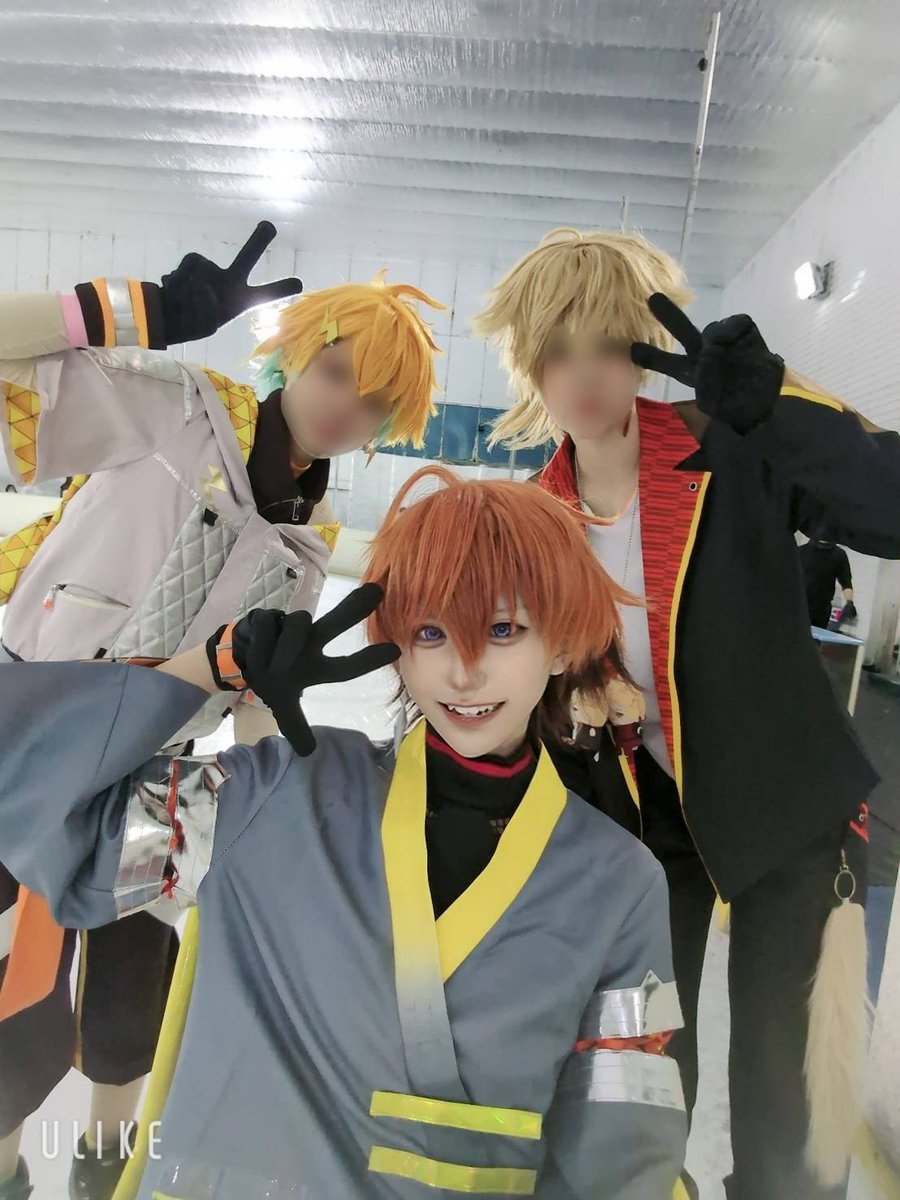 ザンヒル離脱しております
念願のㄜƕਮ併せでいました！
お写真等DMにお願いいたします。
2日目もいますので是非交流してください💕

 #ザンヒル氷上コス2026冬