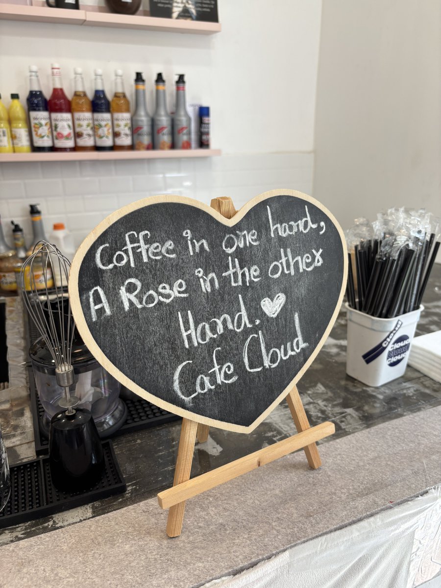 Had so much fun today 🥹🫶🏻 sampai sampai je kena sambut dengan bubble gun 🤣

#REMINISCEBYJUYEON