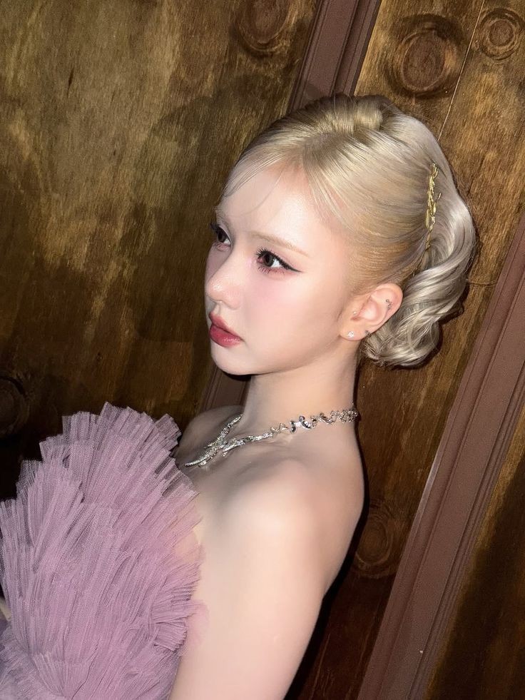 Hana, 전. #HE15 - Slytherin tweet media