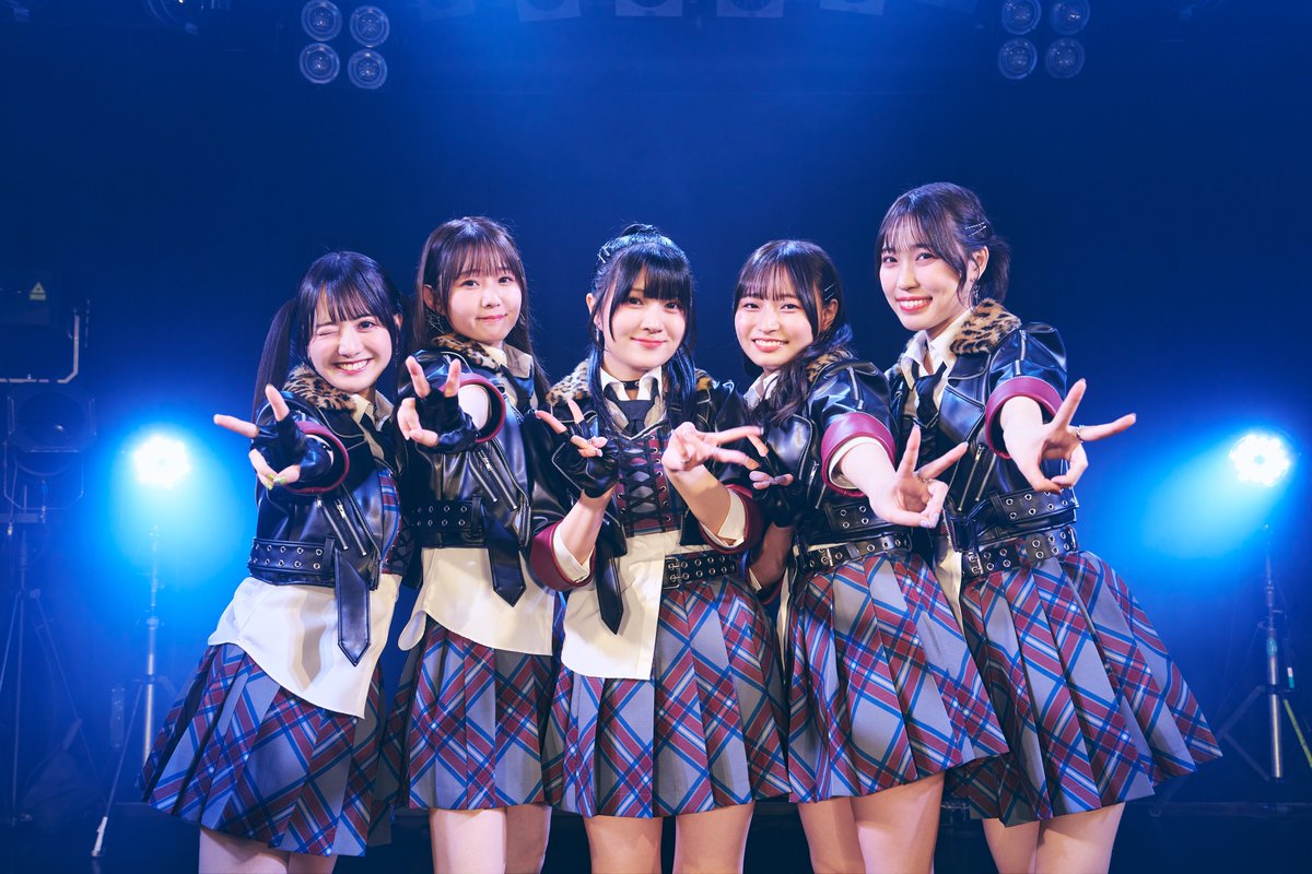 SHINEPOST_PJ's tweet image. 「シャインポスト Be Your ライブ！ep.01 @ Yokohama Bay Hall」
昼・夜2公演終了いたしました！
会場にお越しいただいた皆様、オンライン配信をご視聴いただいた皆様、
ご参加ありがとうございました🌟

▼アーカイブ配信中！▼(～1月24日(土)23:59まで)
shinepost.bitfan.id/events/15566

#シャインポスト…