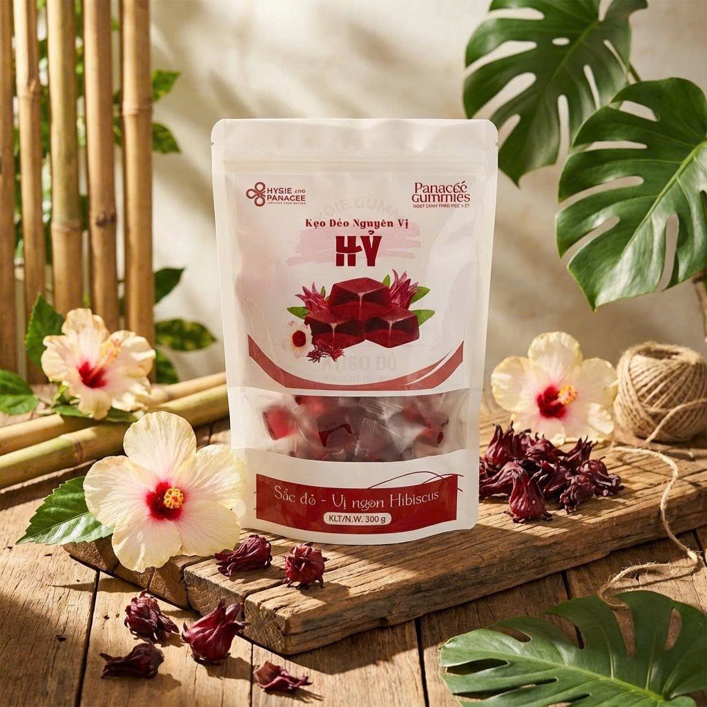 🌿 PANACEE GUMMIES - NGỌT LÀNH THẢO MỘC VIỆT

Từ mong muốn đưa thảo mộc Việt vào đời sống một cách gần gũi nhất, Panacee Gummies ra đời như một cách rất nhẹ để thảo mộc bước vào những khoảnh khắc rất đời thường:

Một chút dịu lại giữa giờ làm