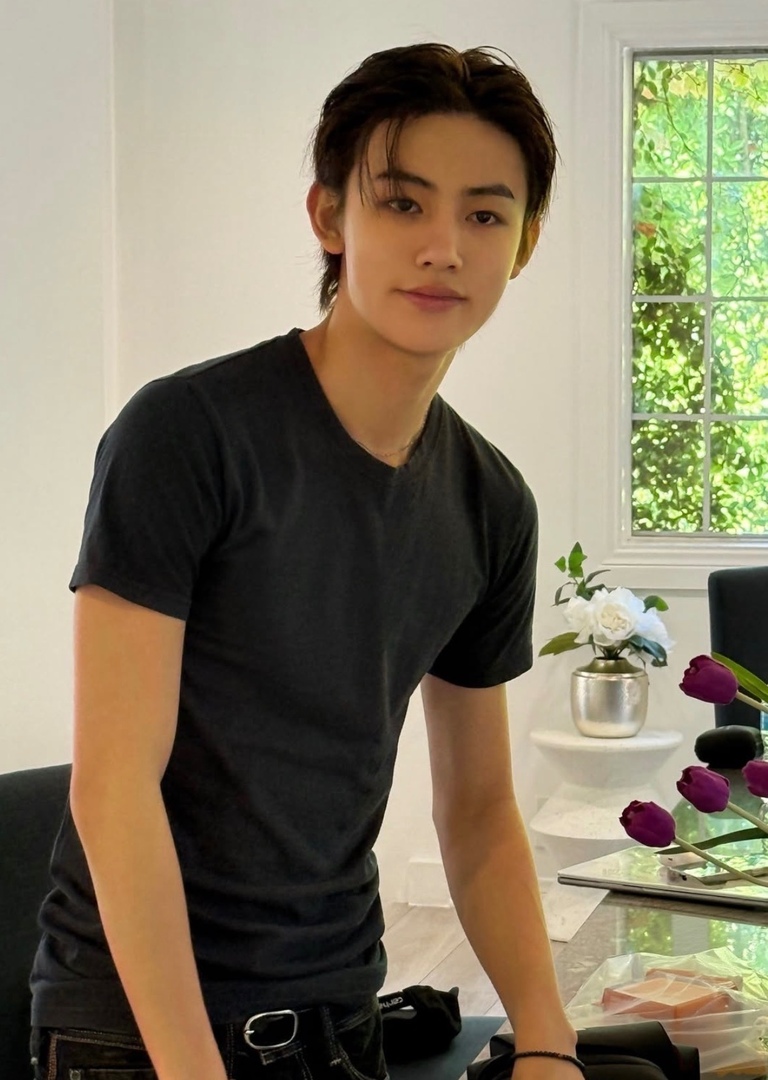 cortisfess's tweet image. corfess! kaos keramat itu lagi😭😭😭🩷🩷🩷🩷