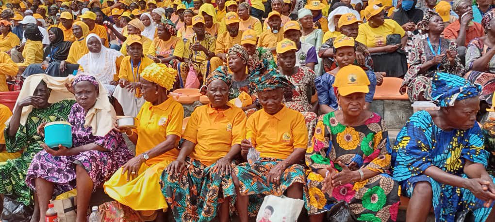 AccordOyoState's tweet photo. Real political relevance begins at the grassroots, where people feel the impact of leadership daily. When the masses identify with a movement, it becomes unstoppable. No elite endorsement can replace the legitimacy that comes from ordinary people. #OyoNpe https://t.co/6FuiLSfrrp