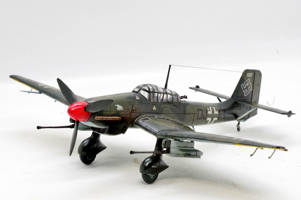 This is pure art. It could pass by the real thing