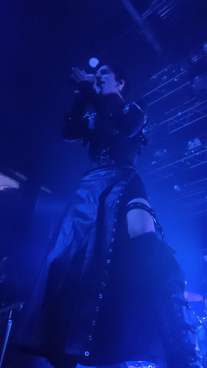 _elast_fr's tweet image. Was last night concert even... real??