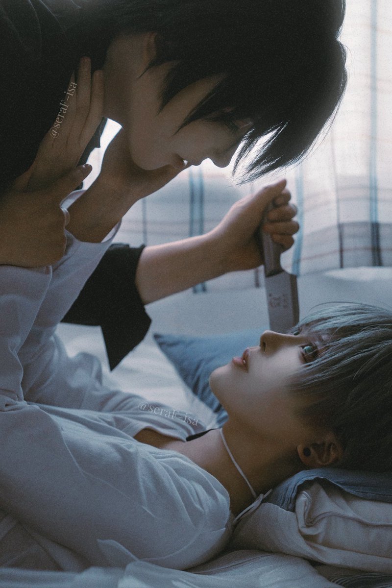 seraF-isa tweet media