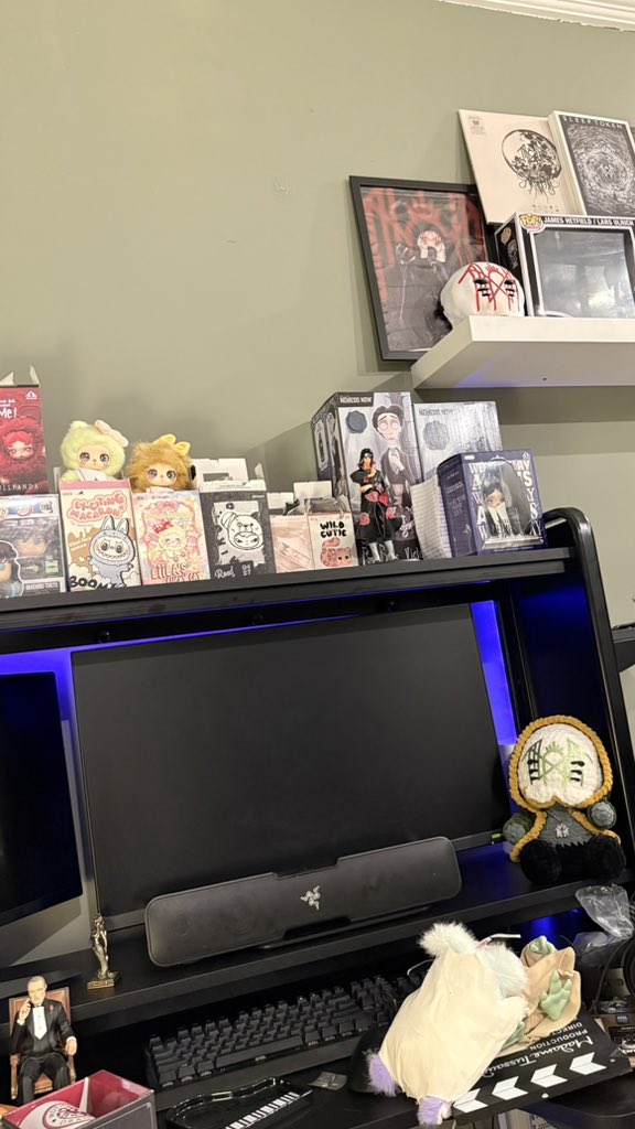 geeclouds's tweet image. New setup new everything NO ARRANGEMENTS YET