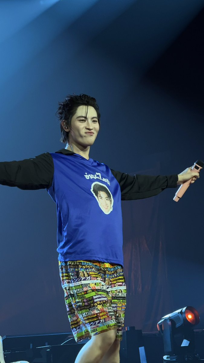 ssoyeonice's tweet photo. นี่ชุดแสดงคอนเสิร์ตเมนกุค่ะ แม่ง5252525555555555555555555555555555555กุไม่ชอบเฟิร์สวันเลย525152255555555555555555555555555

KNP TFO CONCERT
#KhemjiraConcertDay1 https://t.co/cNsUdS6ZvA