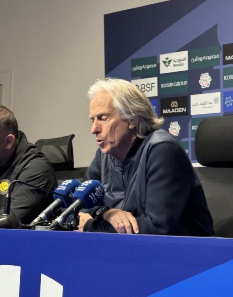 انا اشوف ان العقوبة المناسبه له هو استمراره مع النصر لان ما اتوقع في عقوبه اكبر من ذي