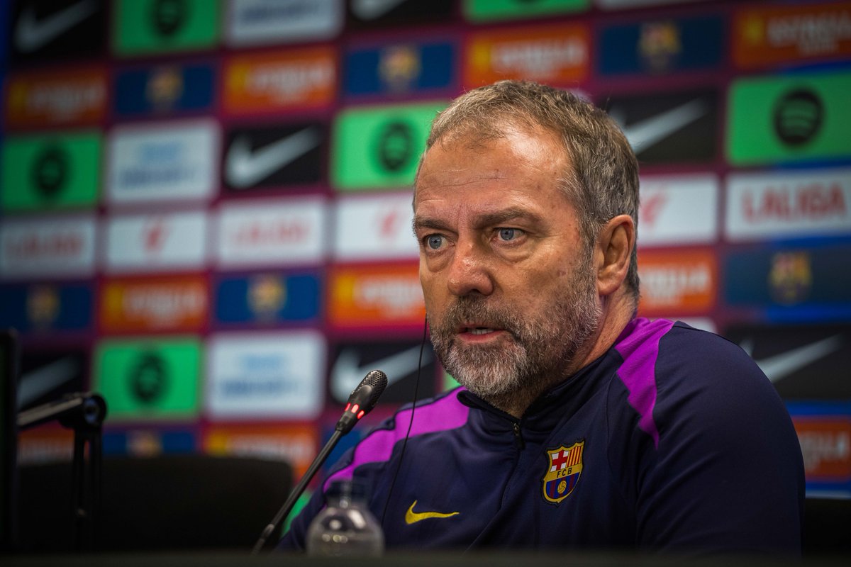 FCBarcelona's tweet image. ❝ In every position on the pitch we have players who start games and others who finish them. Everyone is important, and everyone helps us win matches. ❞

🔊 Hansi Flick