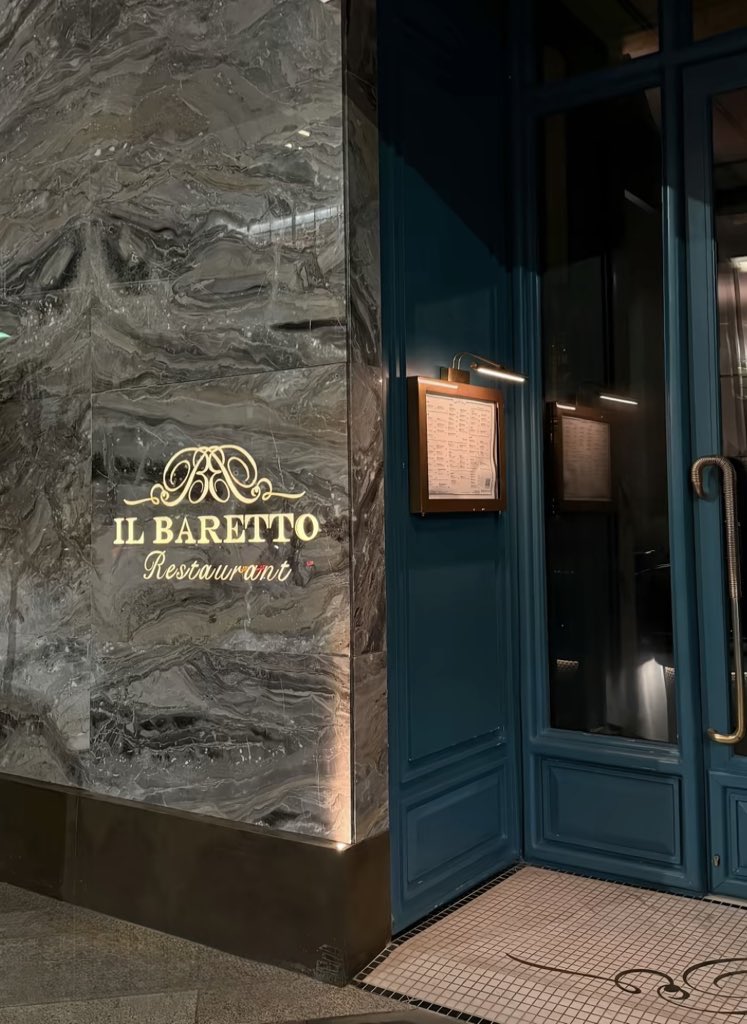 hererazan's tweet image. ☀️🌴🌃 نيويورك 🌃🌴☀️