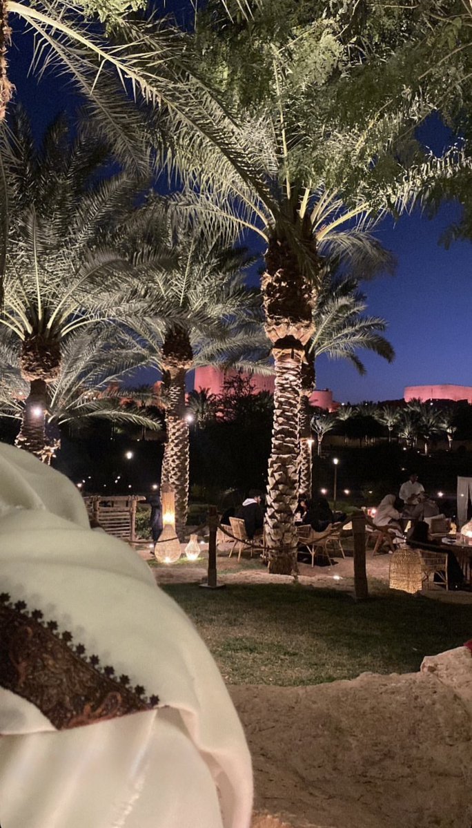 hererazan's tweet image. ☀️🌴🌃 نيويورك 🌃🌴☀️