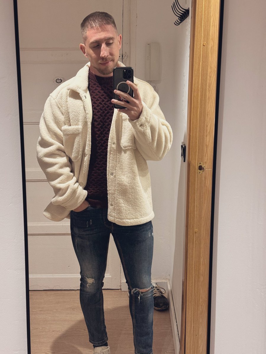 SamFLopez's tweet image. Vamos de paseo, te vienes?